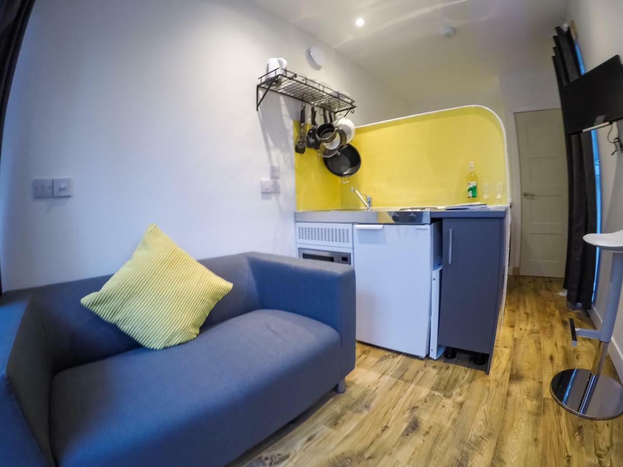 A Unique Experience In A Converted Shipping Containers, Glamness Is Adults Only Inverness Exterior photo